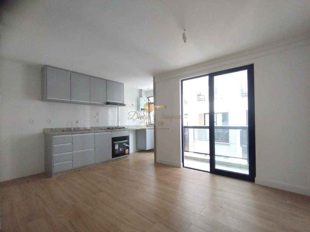 Apartamento à venda com 2 quartos, 60m² - Foto 1