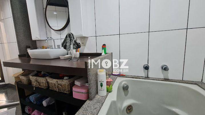 Apartamento à venda com 1 quarto, 40m² - Foto 15