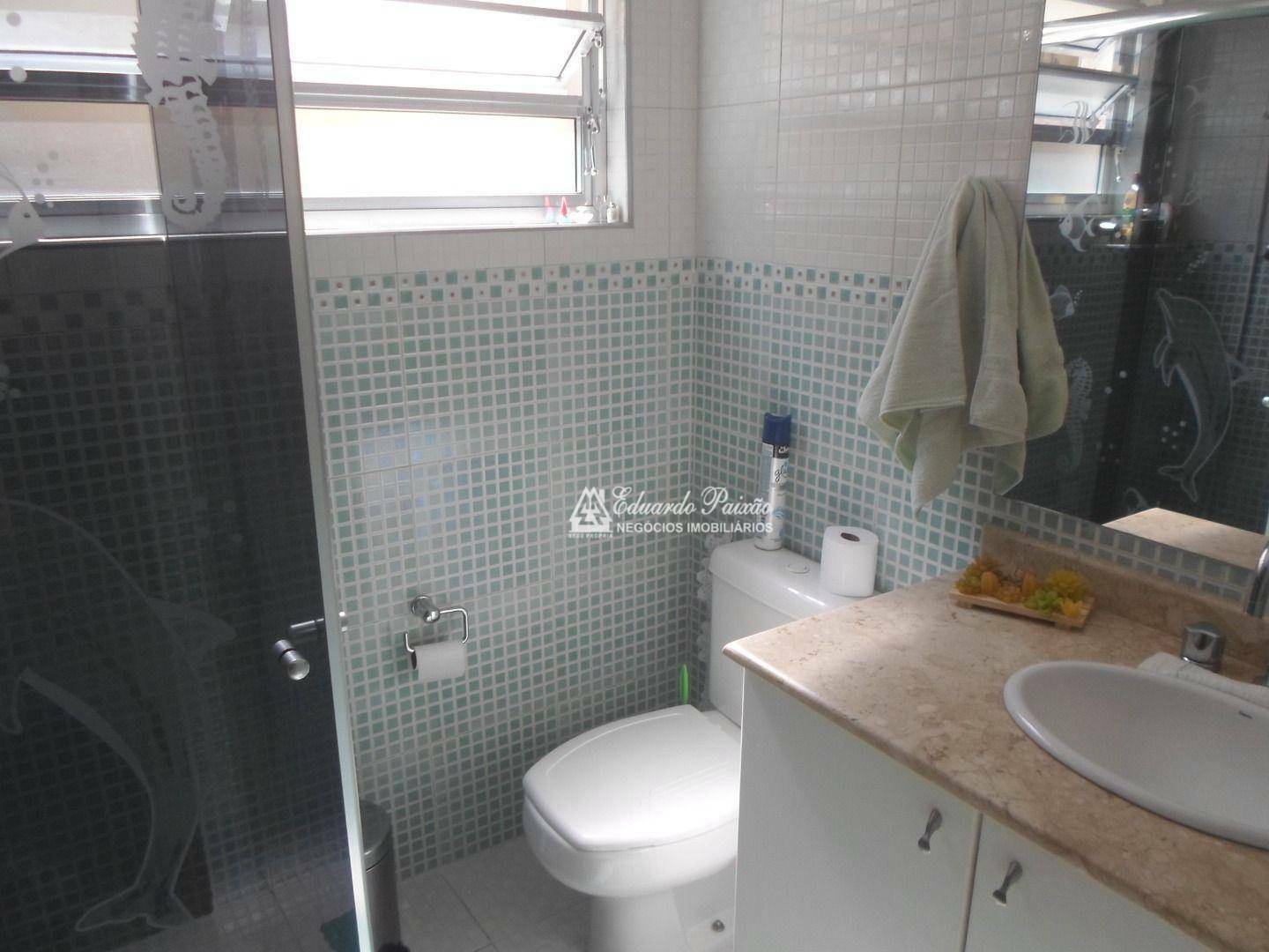 Casa à venda com 2 quartos, 180m² - Foto 12