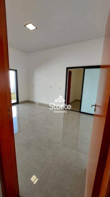 Casa à venda com 3 quartos, 180m² - Foto 16