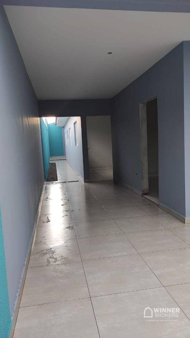 Casa à venda com 3 quartos, 100m² - Foto 4