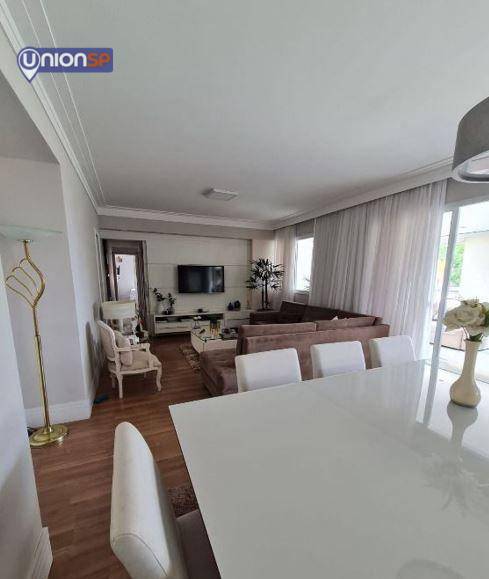 Apartamento à venda com 3 quartos, 150m² - Foto 3