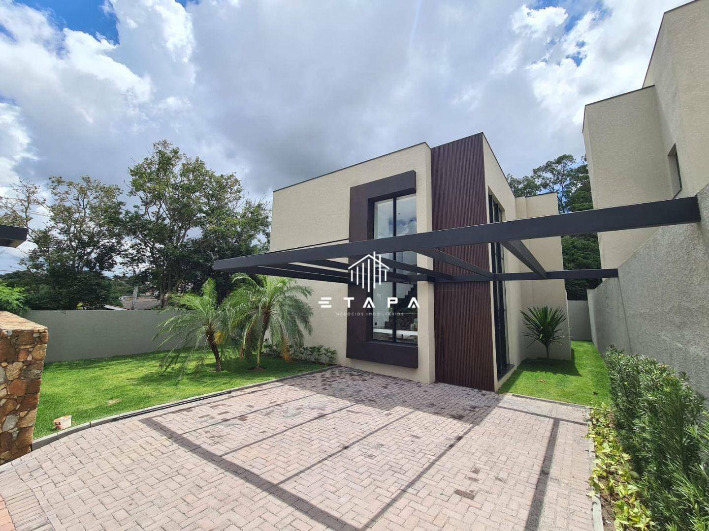 Casa de Condomínio à venda com 3 quartos, 221m² - Foto 1