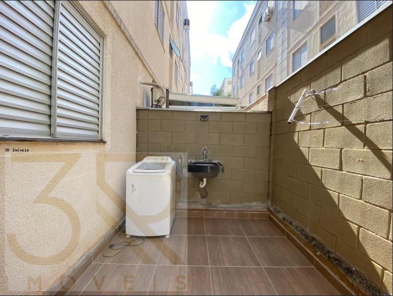 Apartamento à venda com 2 quartos, 69m² - Foto 1