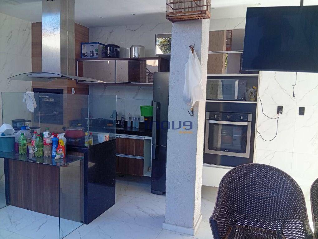 Casa de Condomínio à venda com 4 quartos, 280m² - Foto 11