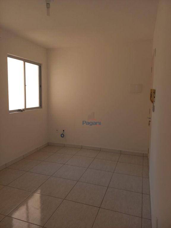 Apartamento para alugar com 2 quartos, 47m² - Foto 9