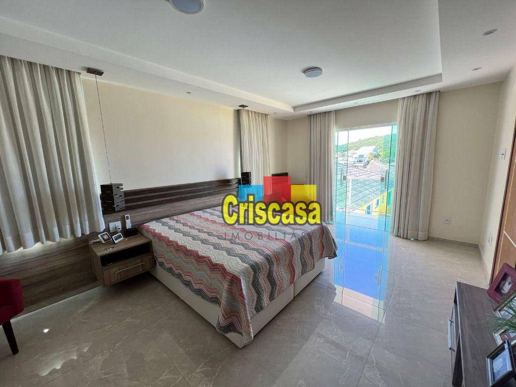 Casa à venda com 4 quartos, 240m² - Foto 9