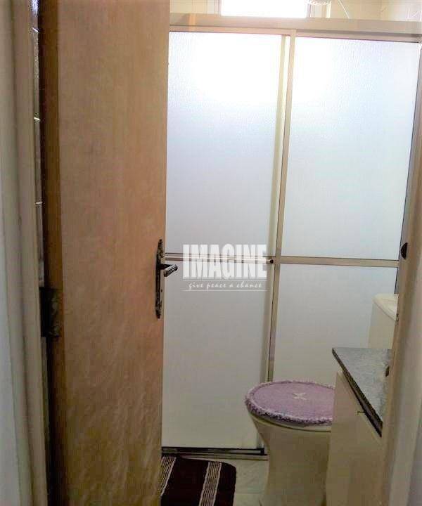 Apartamento à venda com 2 quartos, 56m² - Foto 3