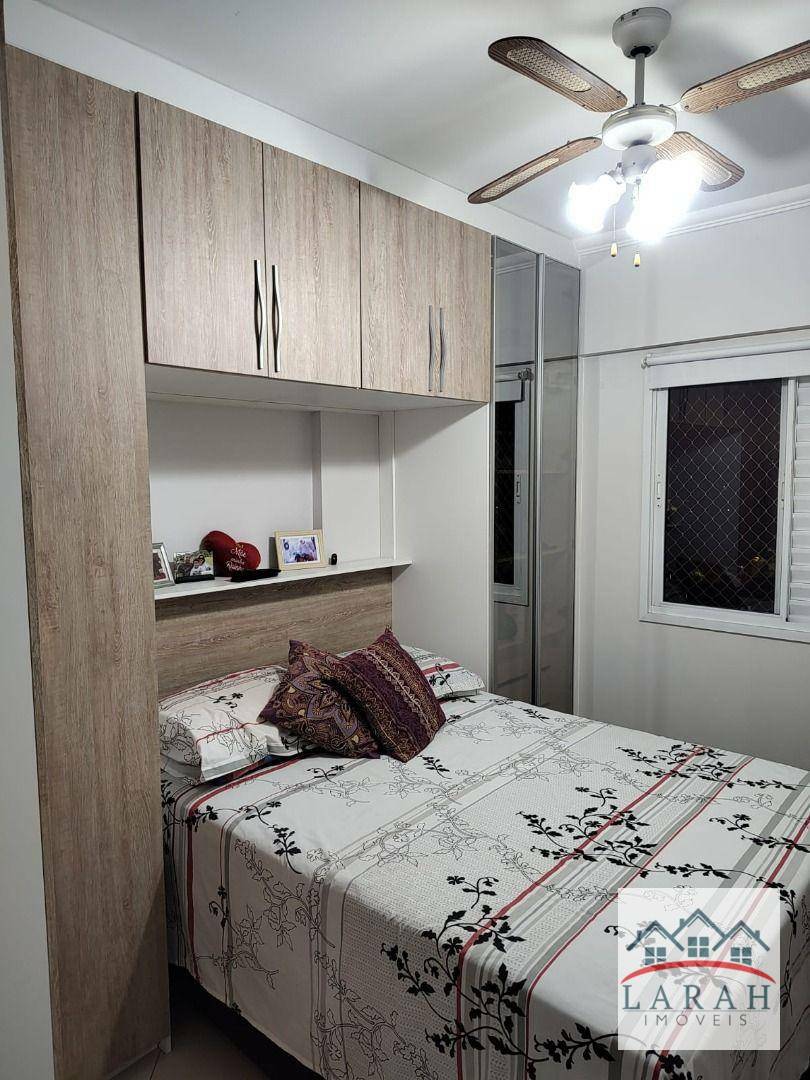 Apartamento à venda com 2 quartos, 60m² - Foto 12