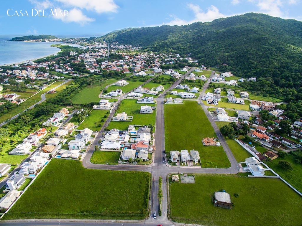 Apartamento à venda com 2 quartos, 74m² - Foto 2