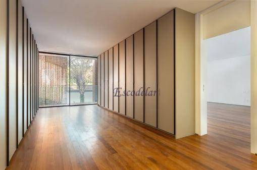 Casa à venda com 4 quartos, 1045m² - Foto 35