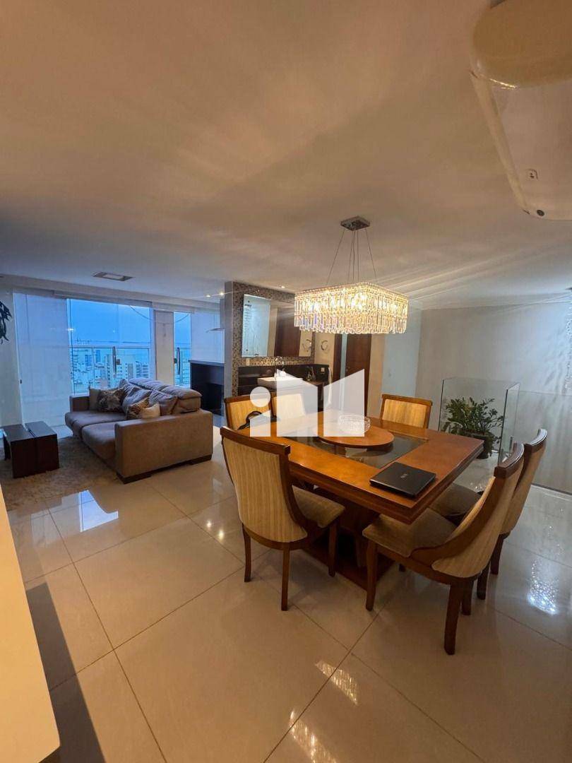 Cobertura à venda com 4 quartos, 220m² - Foto 9