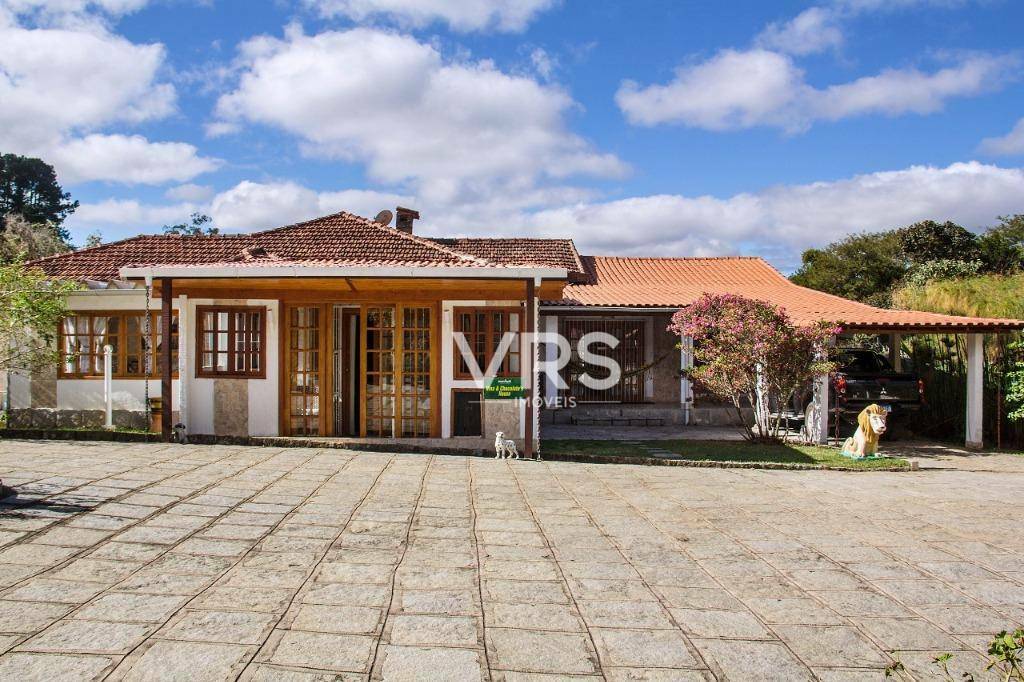 Casa à venda com 16 quartos, 1800m² - Foto 20