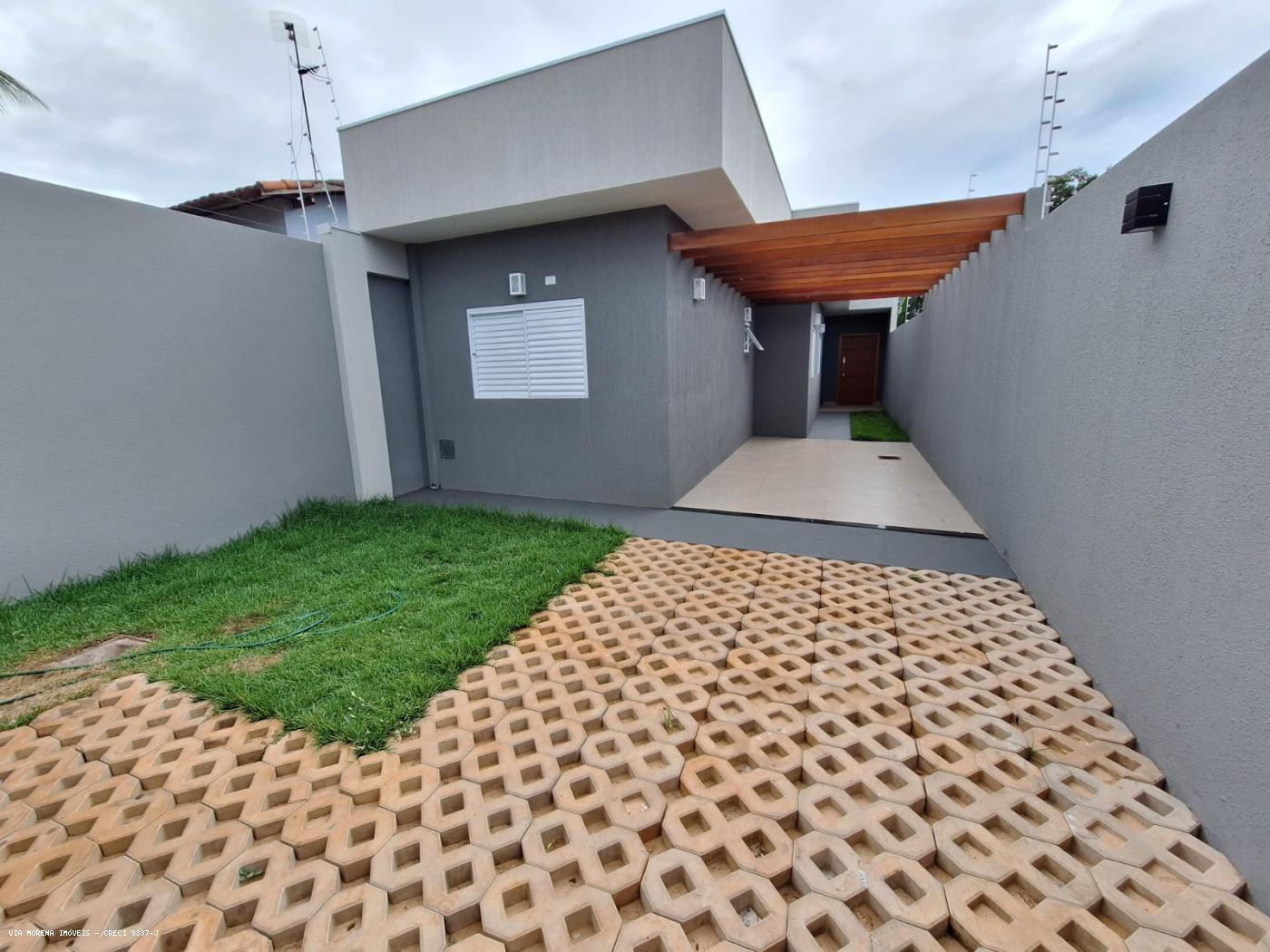 Casa à venda com 3 quartos, 180m² - Foto 2