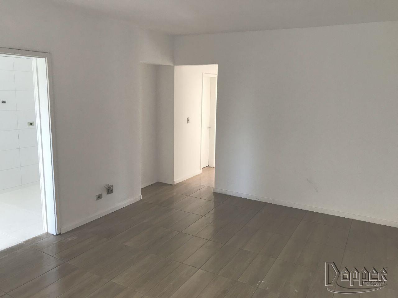 Apartamento à venda com 2 quartos, 72m² - Foto 3