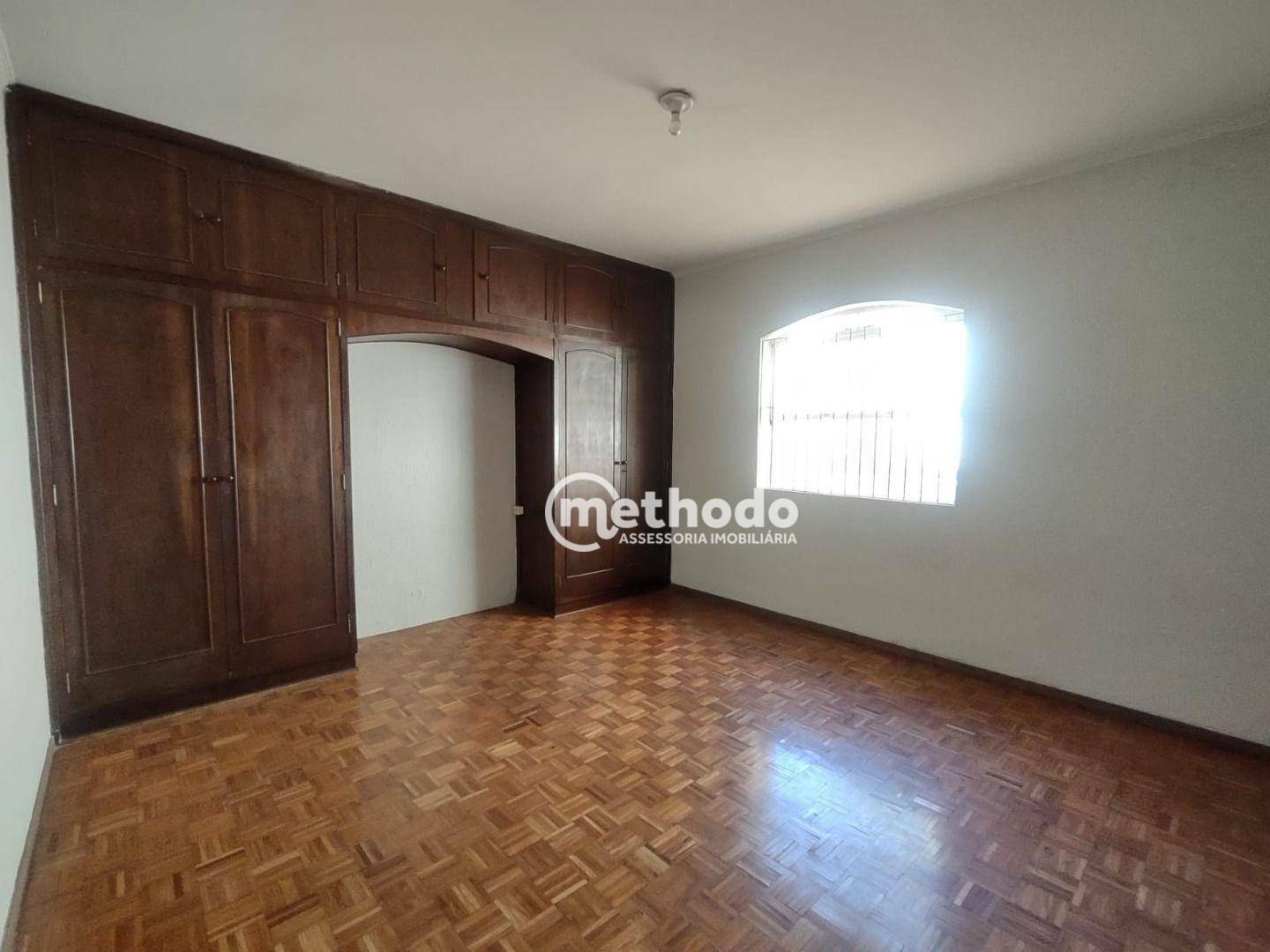 Casa à venda com 4 quartos, 236m² - Foto 14