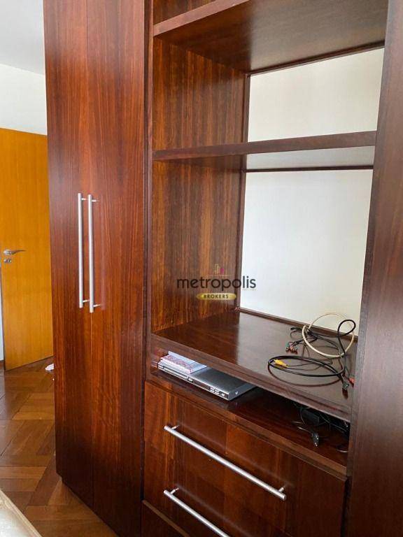 Apartamento para alugar com 3 quartos, 144m² - Foto 19