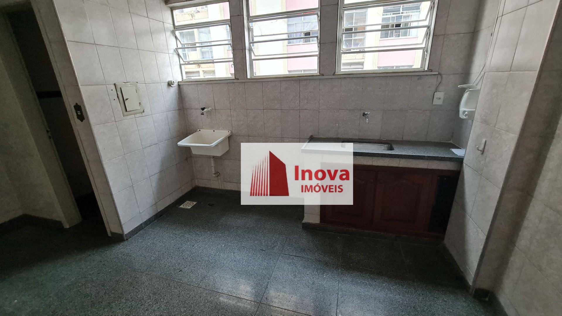 Apartamento à venda com 2 quartos, 60m² - Foto 18