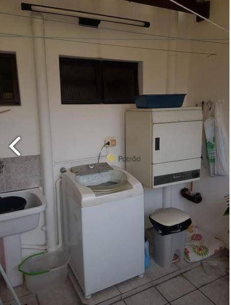 Apartamento à venda com 3 quartos, 150m² - Foto 9