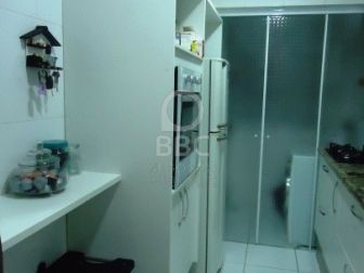 Apartamento à venda com 3 quartos, 97m² - Foto 4