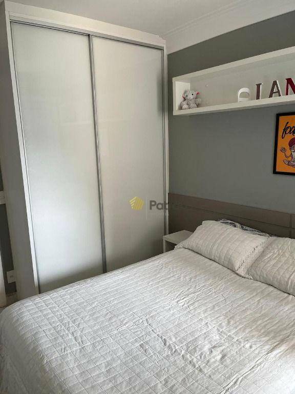 Apartamento à venda com 2 quartos, 67m² - Foto 6