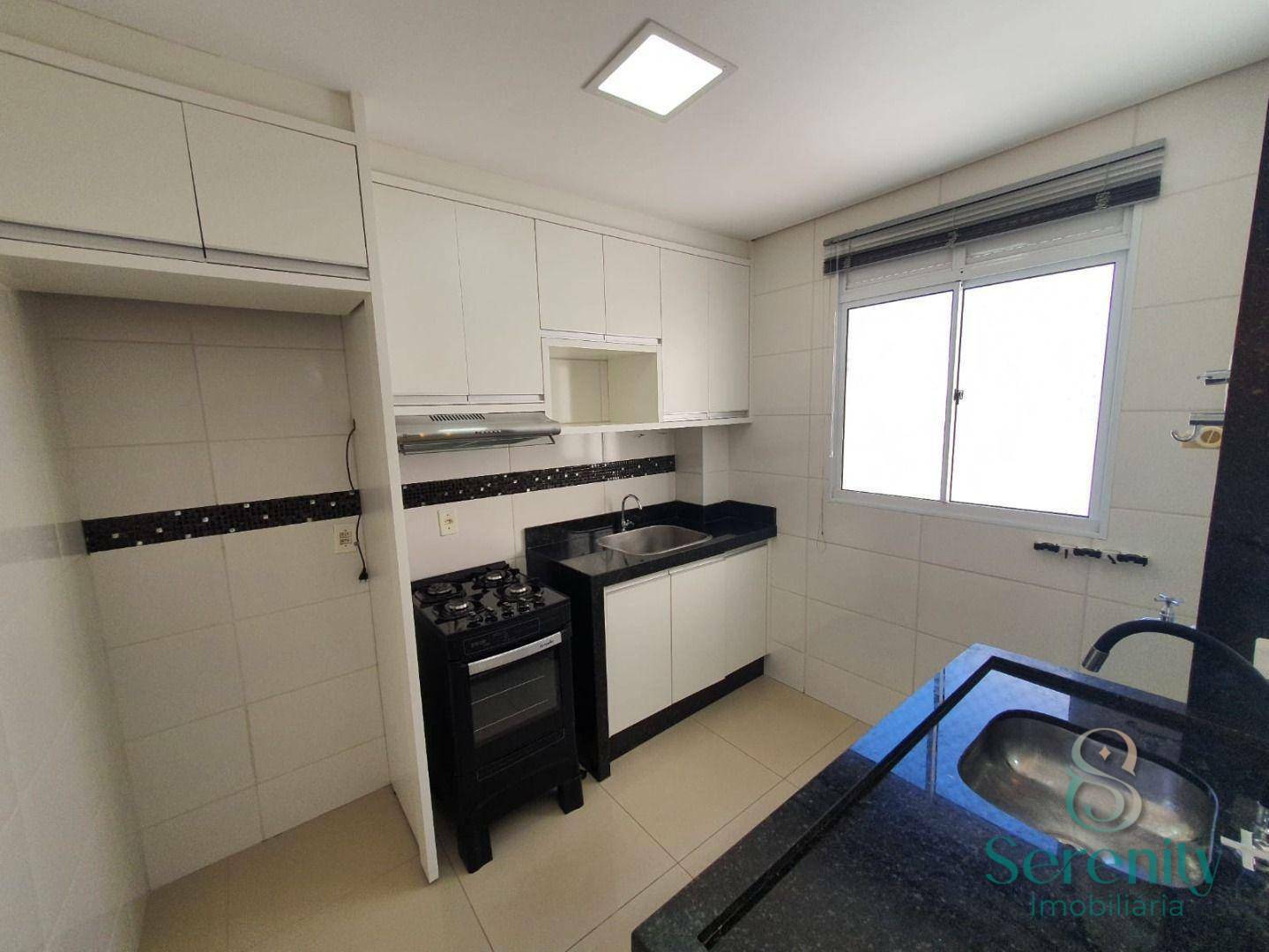 Apartamento à venda com 2 quartos, 41m² - Foto 2