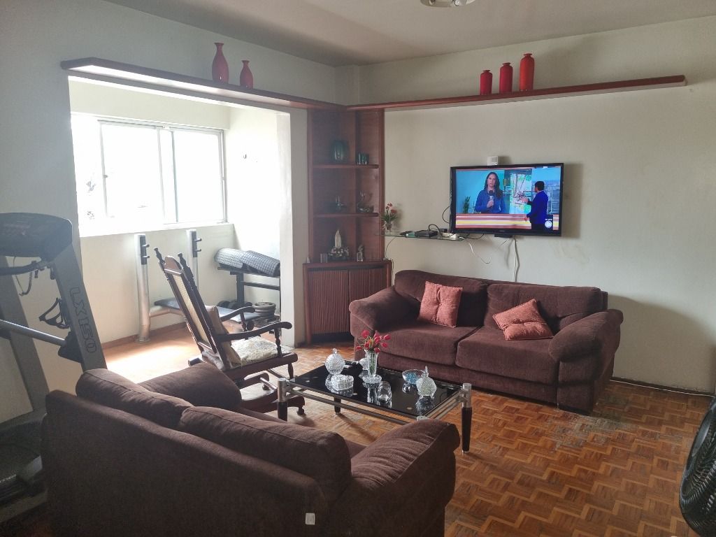 Apartamento à venda com 4 quartos, 108m² - Foto 1