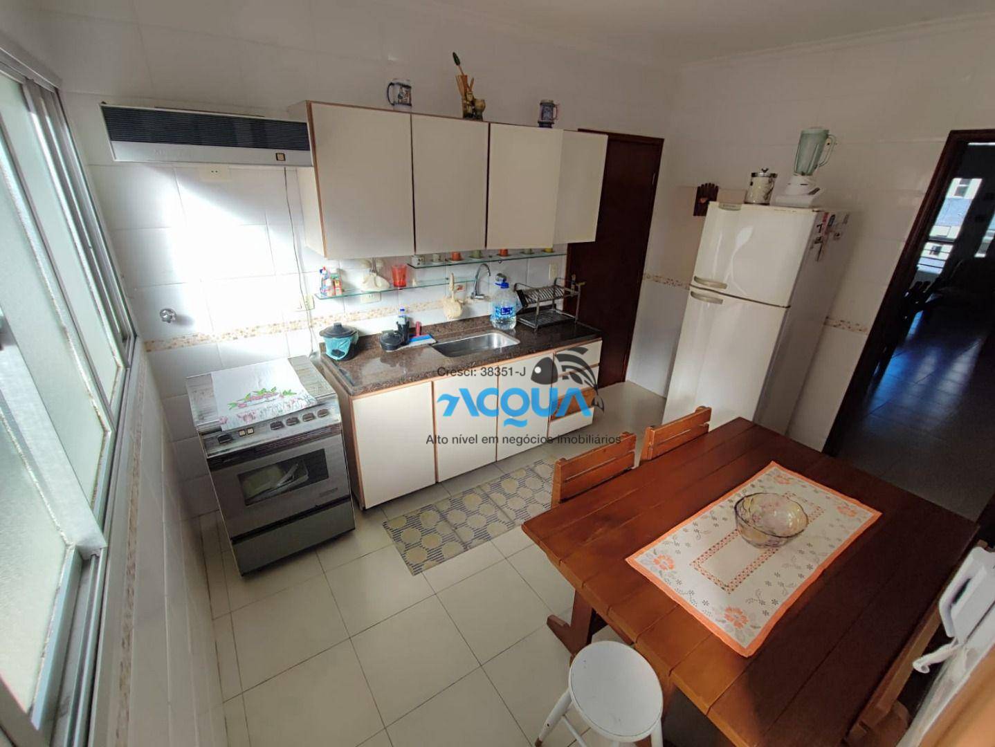 Apartamento à venda com 2 quartos, 90m² - Foto 4