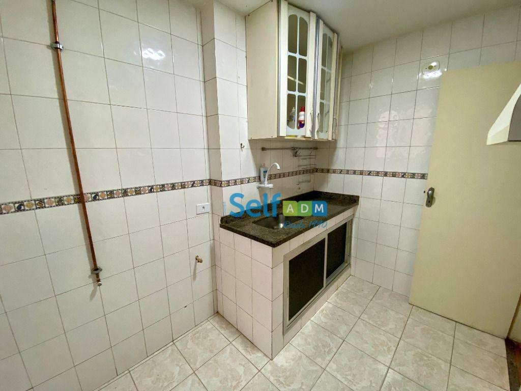 Apartamento para alugar com 2 quartos, 75m² - Foto 7