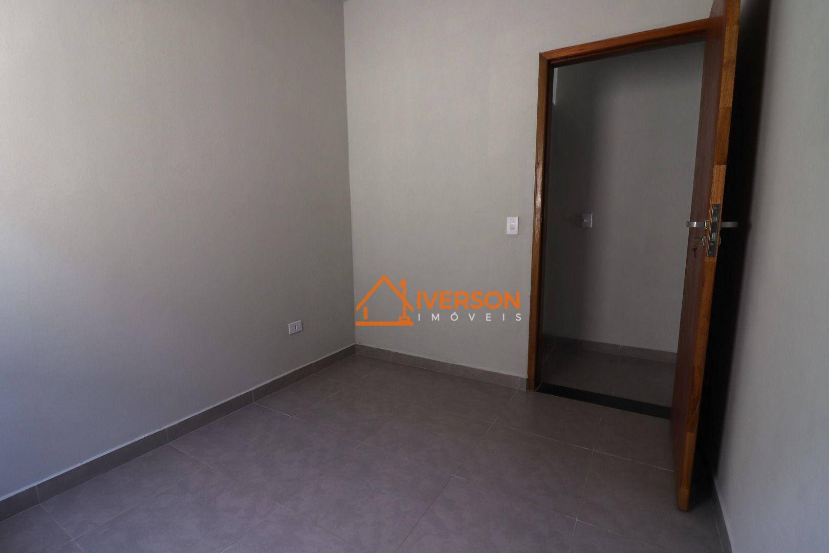 Casa à venda com 3 quartos, 86m² - Foto 11