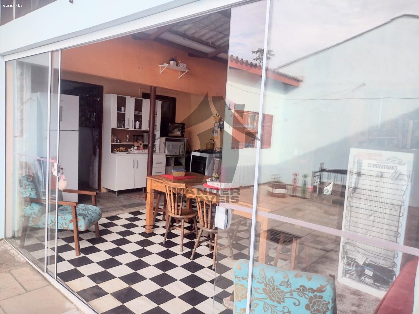 Casa à venda com 4 quartos, 300m² - Foto 7