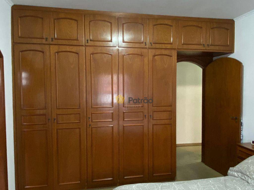 Sobrado à venda com 5 quartos, 248m² - Foto 8