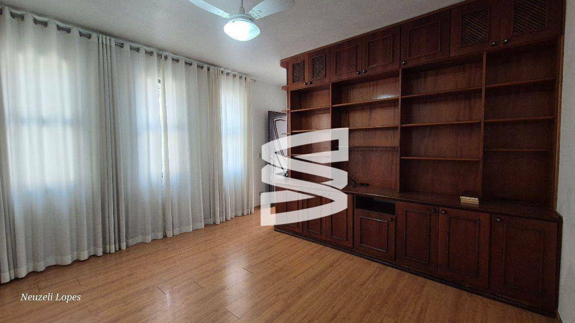 Casa à venda com 3 quartos, 134m² - Foto 18