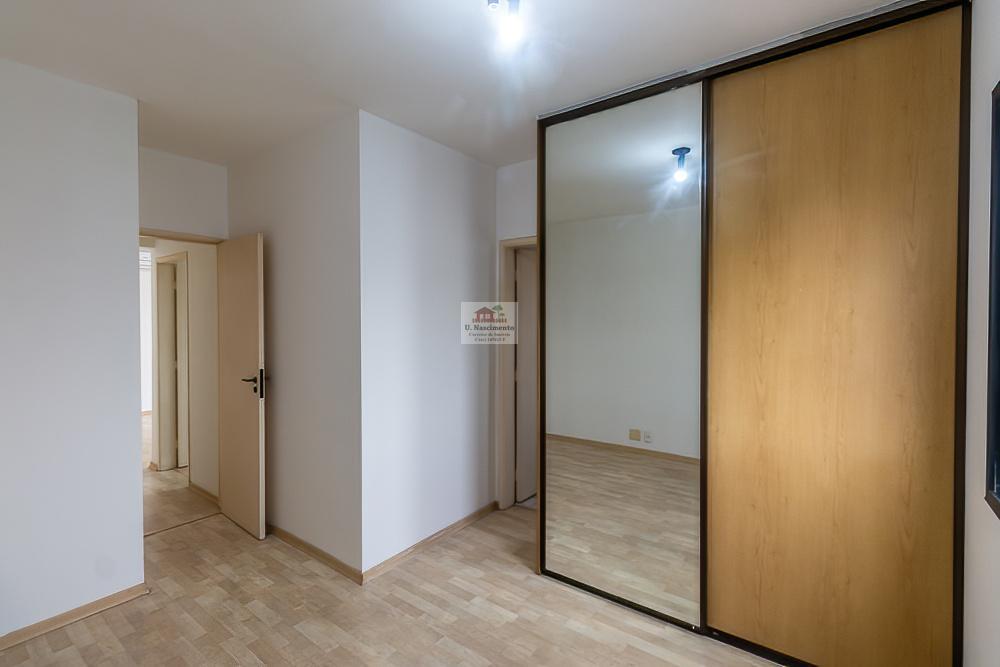 Apartamento à venda com 2 quartos, 60m² - Foto 15