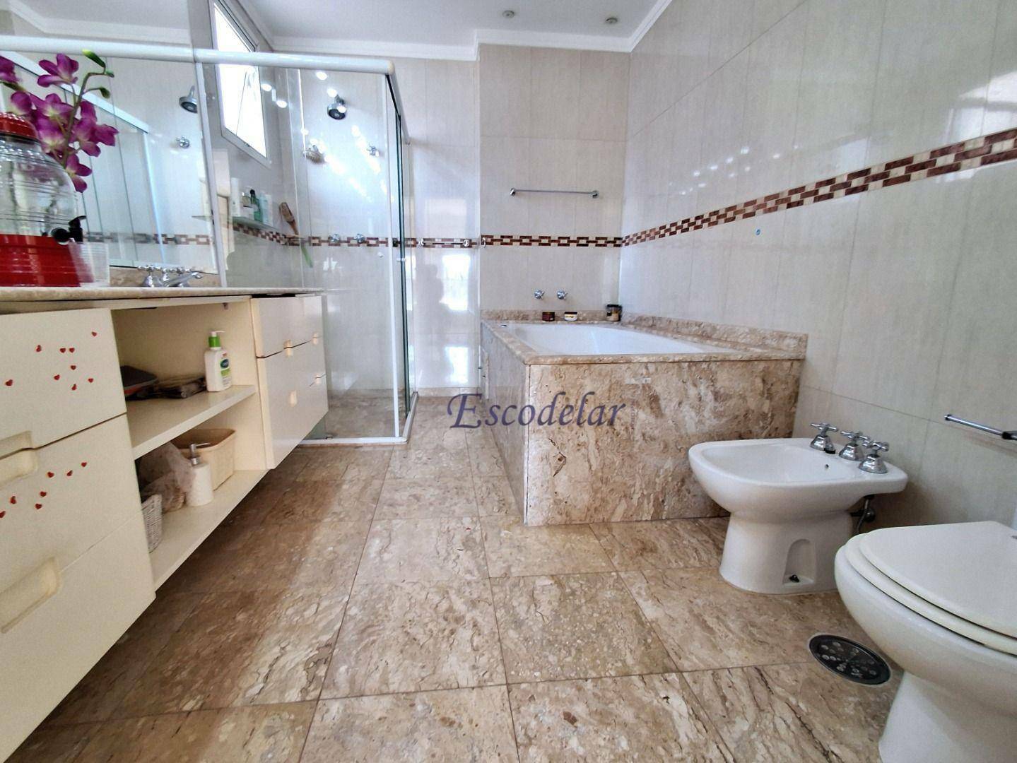 Apartamento à venda com 3 quartos, 245m² - Foto 22