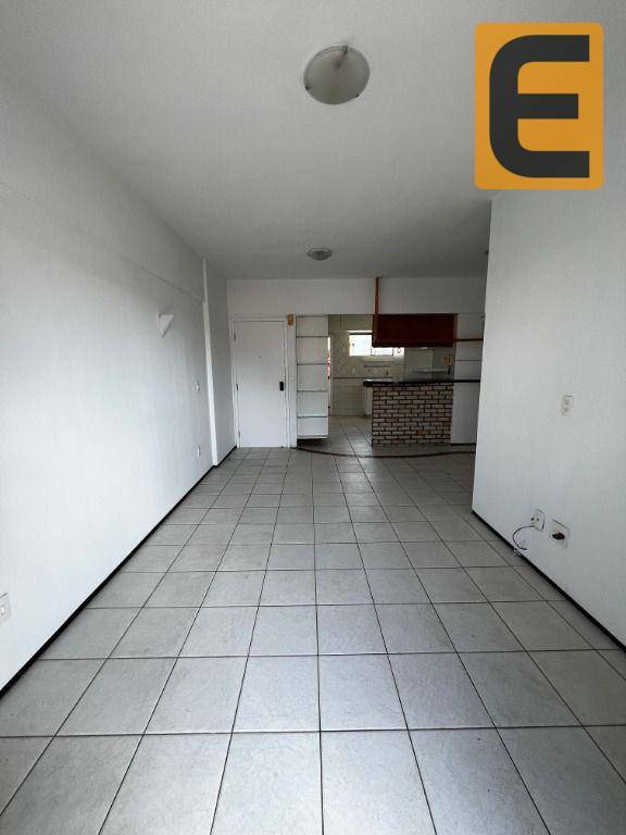 Apartamento à venda com 4 quartos, 88m² - Foto 4