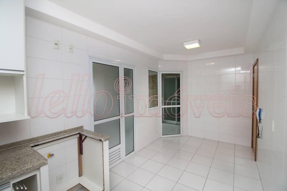 Apartamento para alugar com 3 quartos, 145m² - Foto 36