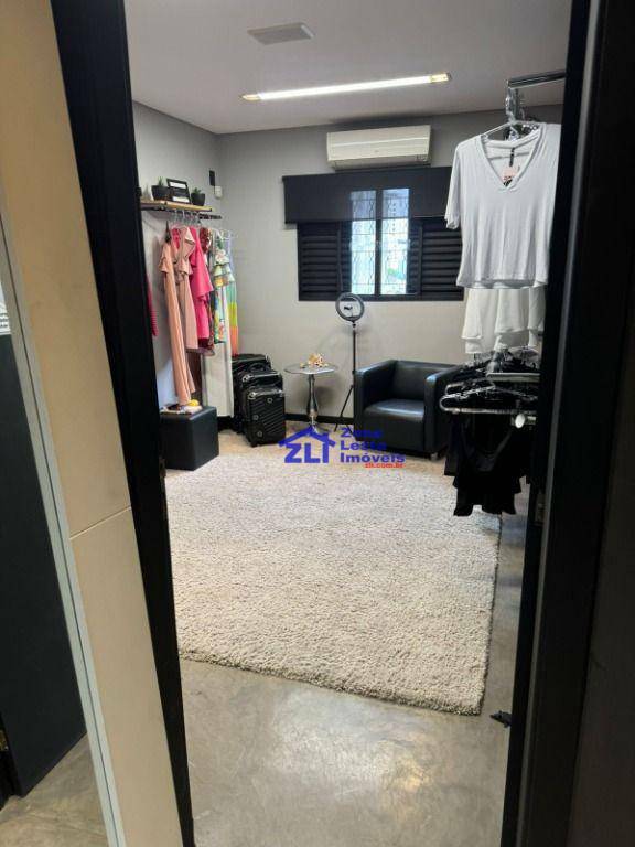 Prédio Inteiro à venda, 250m² - Foto 2
