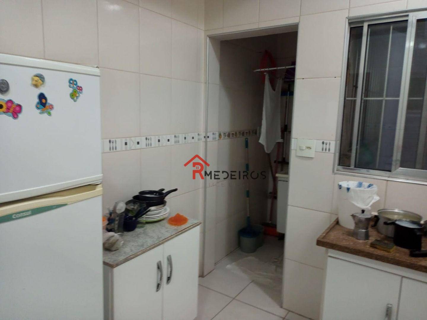 Apartamento à venda com 2 quartos, 75m² - Foto 16