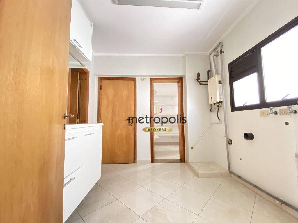 Apartamento à venda com 4 quartos, 196m² - Foto 16