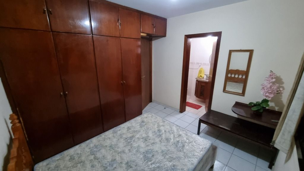 Apartamento à venda com 4 quartos, 190m² - Foto 13