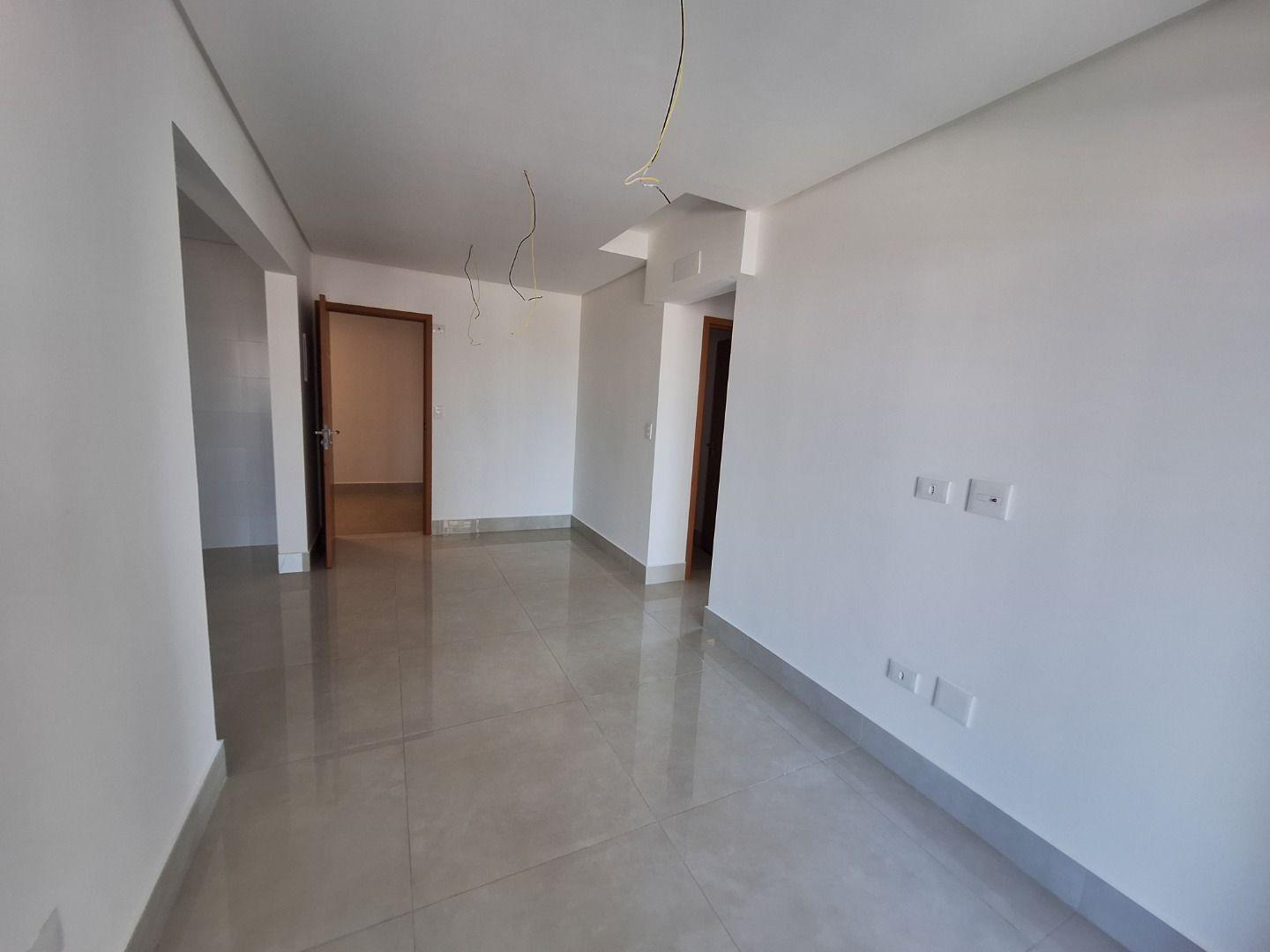 Apartamento à venda com 2 quartos, 72m² - Foto 5