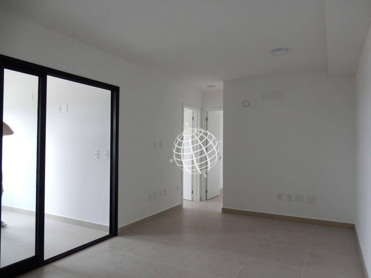 Apartamento à venda com 2 quartos, 85m² - Foto 3