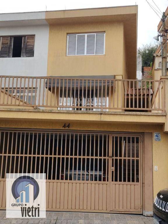 Sobrado à venda com 3 quartos, 160m² - Foto 1