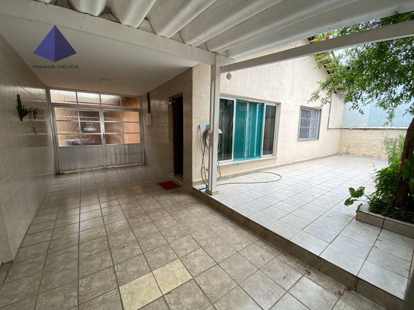 Casa à venda com 2 quartos, 150m² - Foto 2