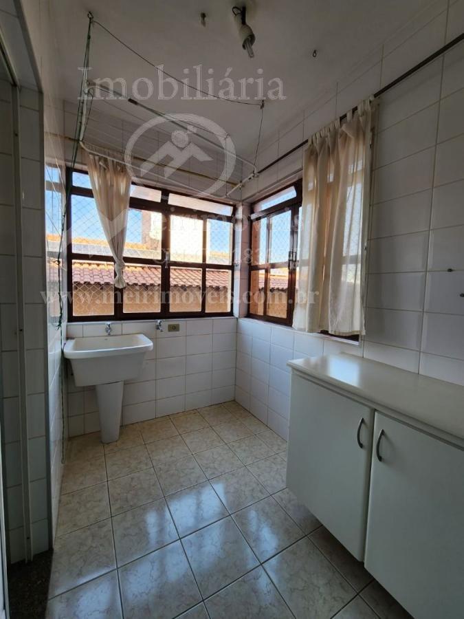 Apartamento à venda com 3 quartos, 100m² - Foto 17