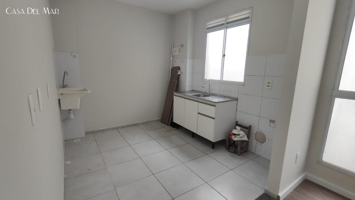 Apartamento à venda com 2 quartos, 43m² - Foto 4