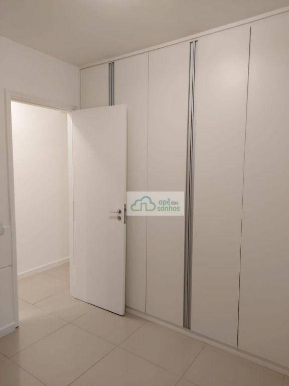 Apartamento para alugar com 2 quartos, 70m² - Foto 9