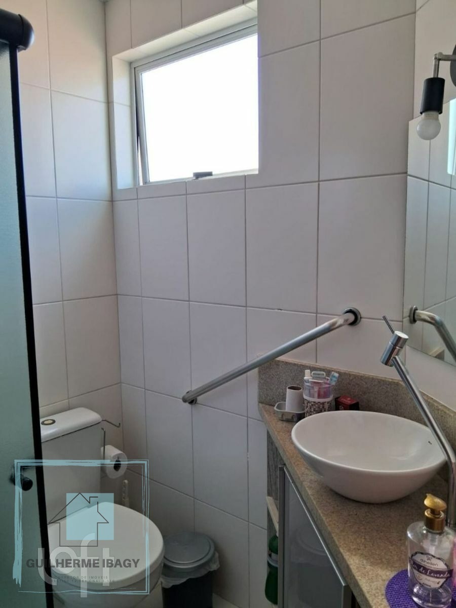 Apartamento à venda com 3 quartos, 87m² - Foto 12