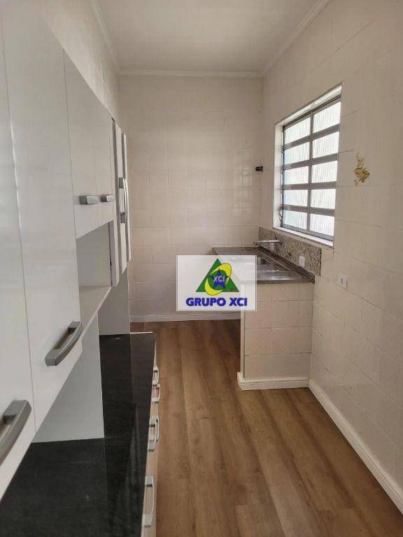 Casa de Condomínio à venda e aluguel com 3 quartos, 335m² - Foto 14